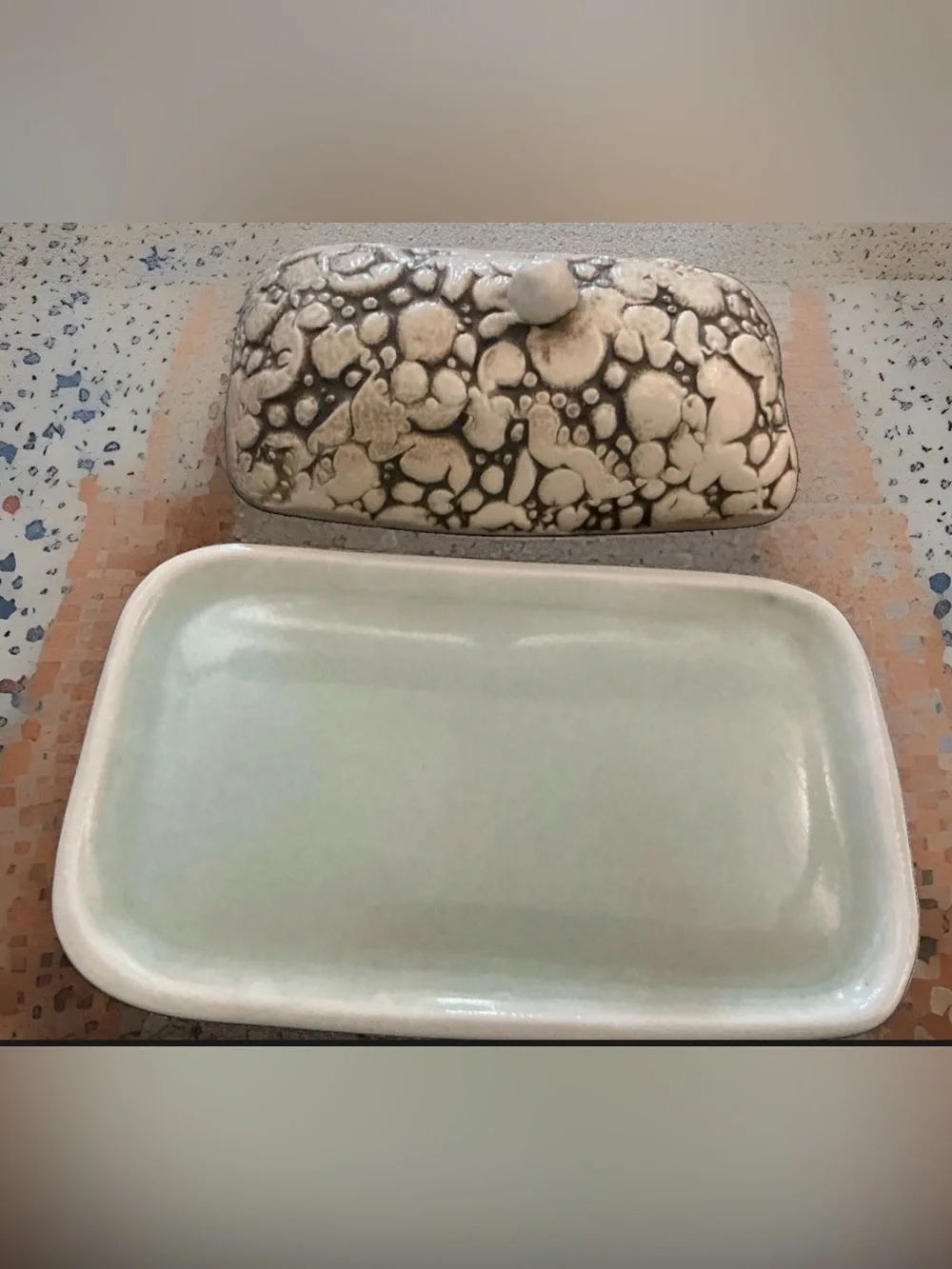 Seastone ceramics bump surface Butter Dish in cream and black From Hawaii